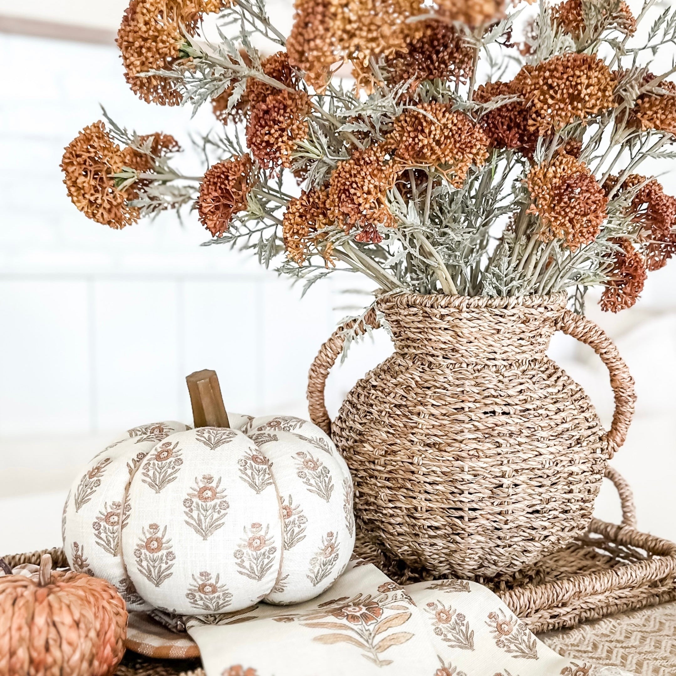 AUTUMN ACCENTS