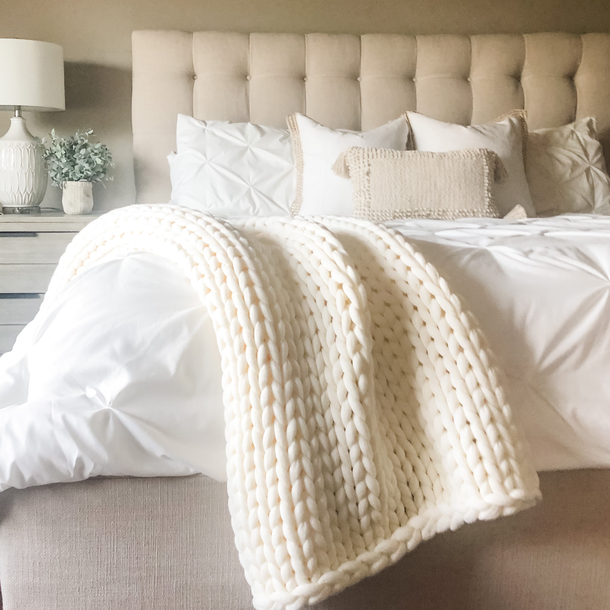 Ivory Chunky Knit Throw